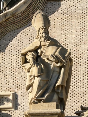 사라고사의 성 발레리오_photo by FRANCIS RAHER_at the Cathedral Basilica of Nuestra Senora del Pilar of Zaragoza_Spain.jpg
